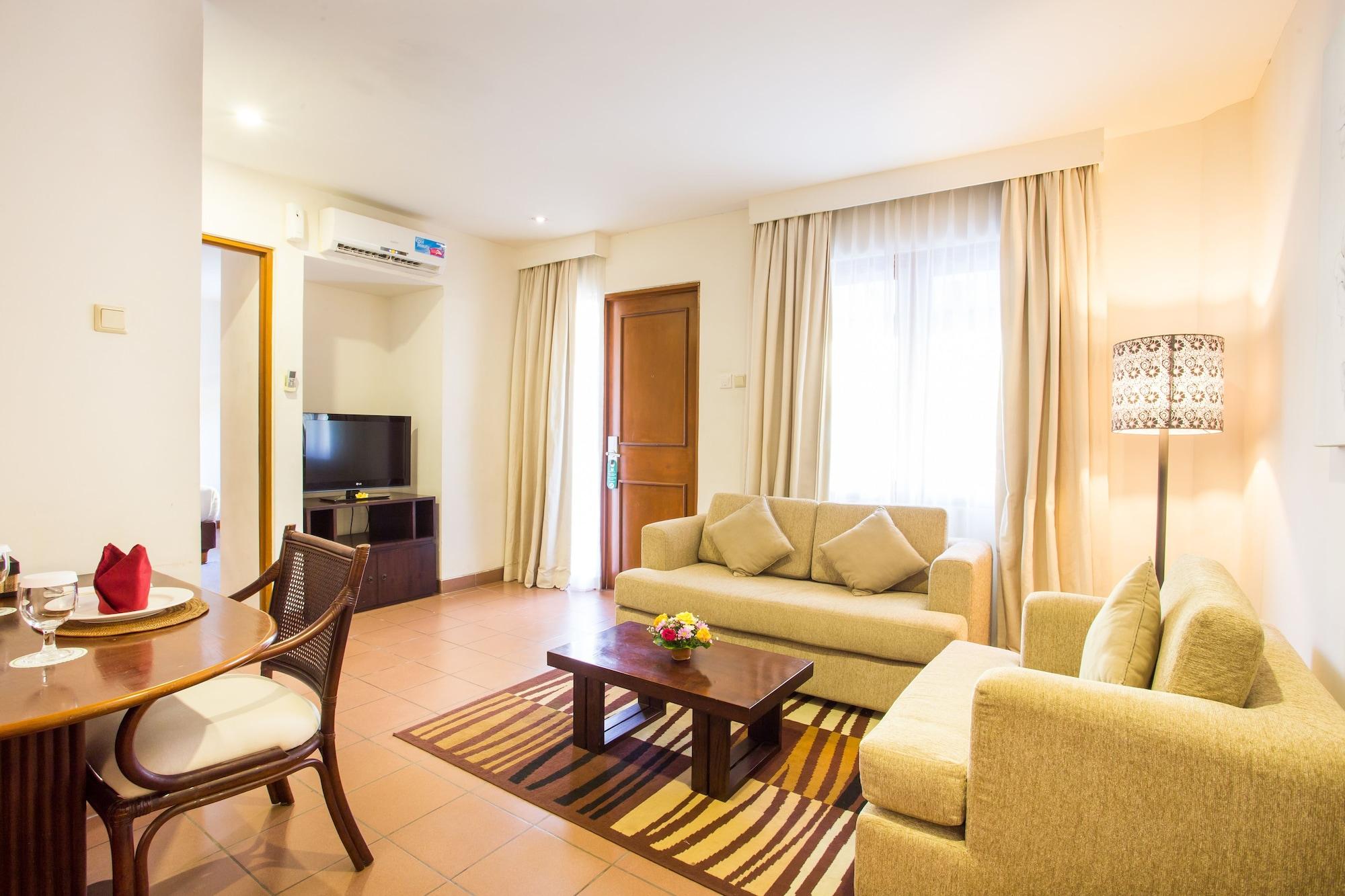 ปลากู ฮอลิเดย์ โฮเต็ล Hotel นูซาดูอา ภายนอก รูปภาพ