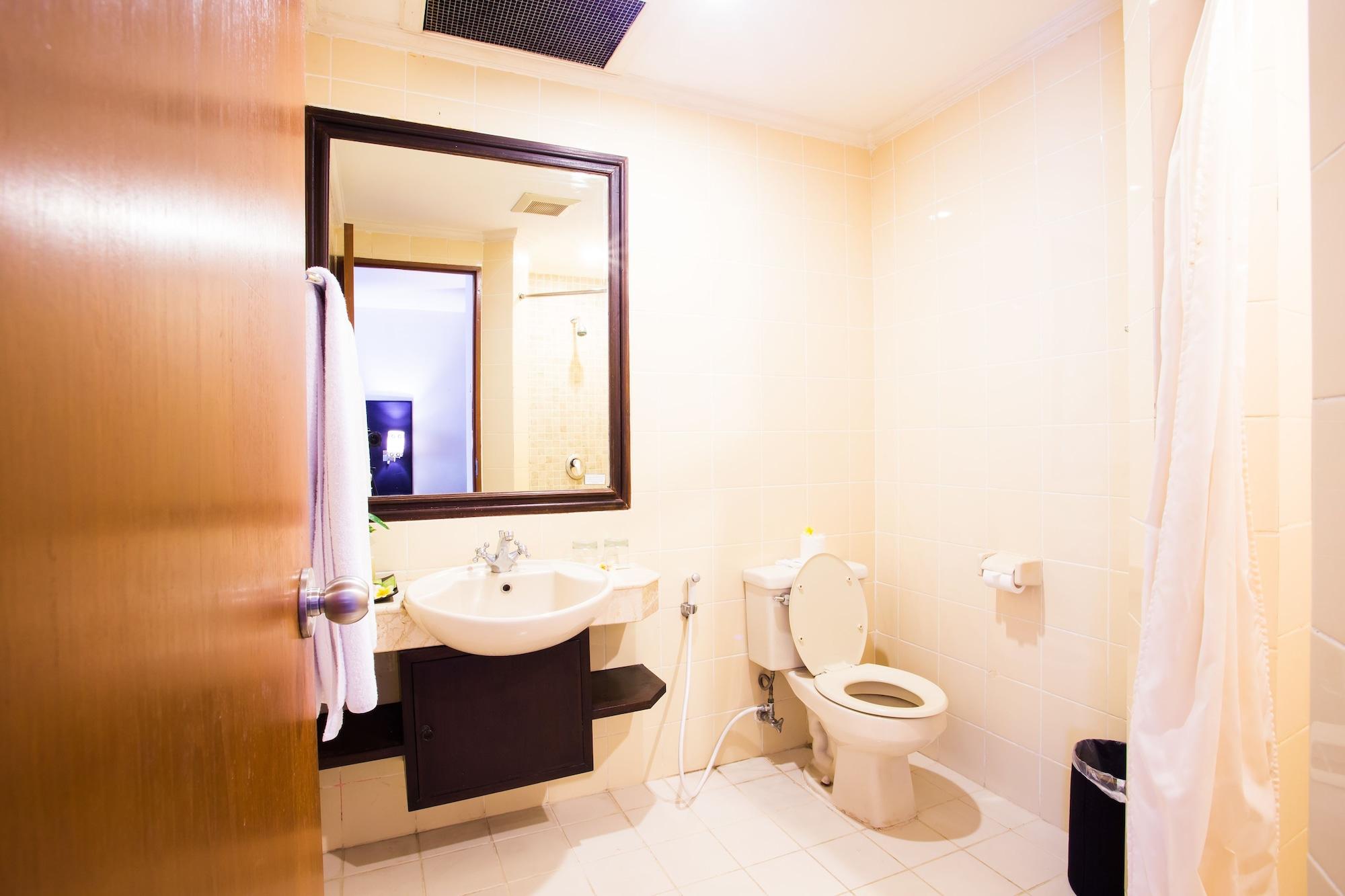 ปลากู ฮอลิเดย์ โฮเต็ล Hotel นูซาดูอา ภายนอก รูปภาพ