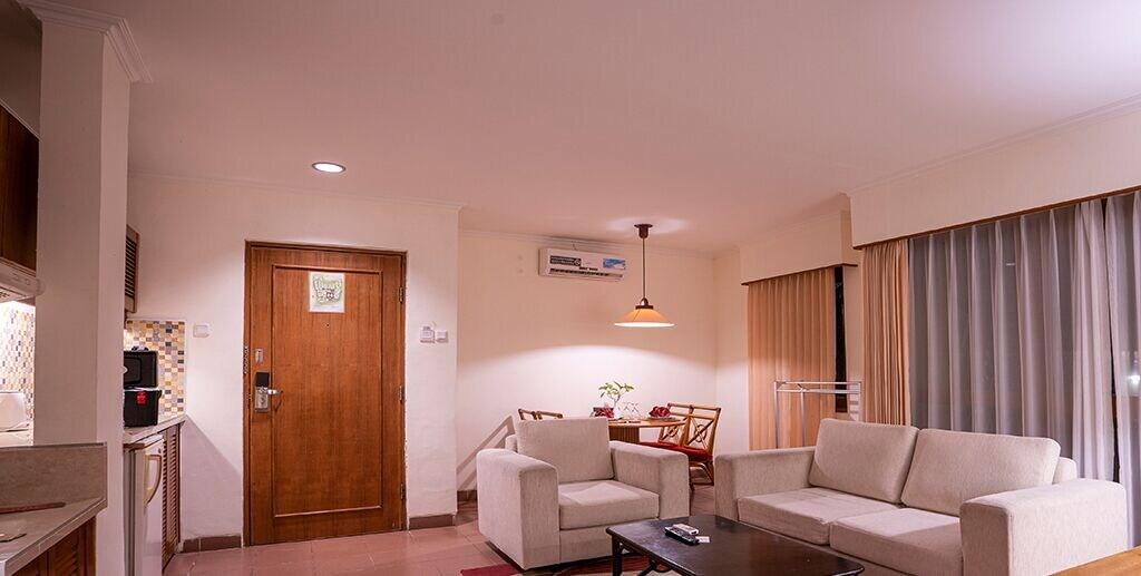 ปลากู ฮอลิเดย์ โฮเต็ล Hotel นูซาดูอา ภายนอก รูปภาพ