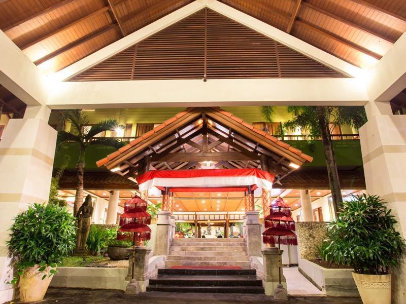 ปลากู ฮอลิเดย์ โฮเต็ล Hotel นูซาดูอา ภายนอก รูปภาพ