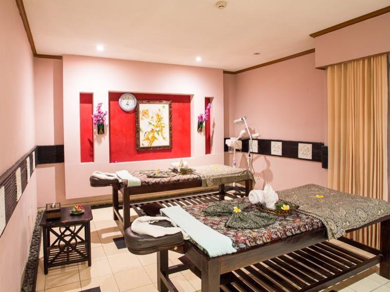 ปลากู ฮอลิเดย์ โฮเต็ล Hotel นูซาดูอา ภายนอก รูปภาพ