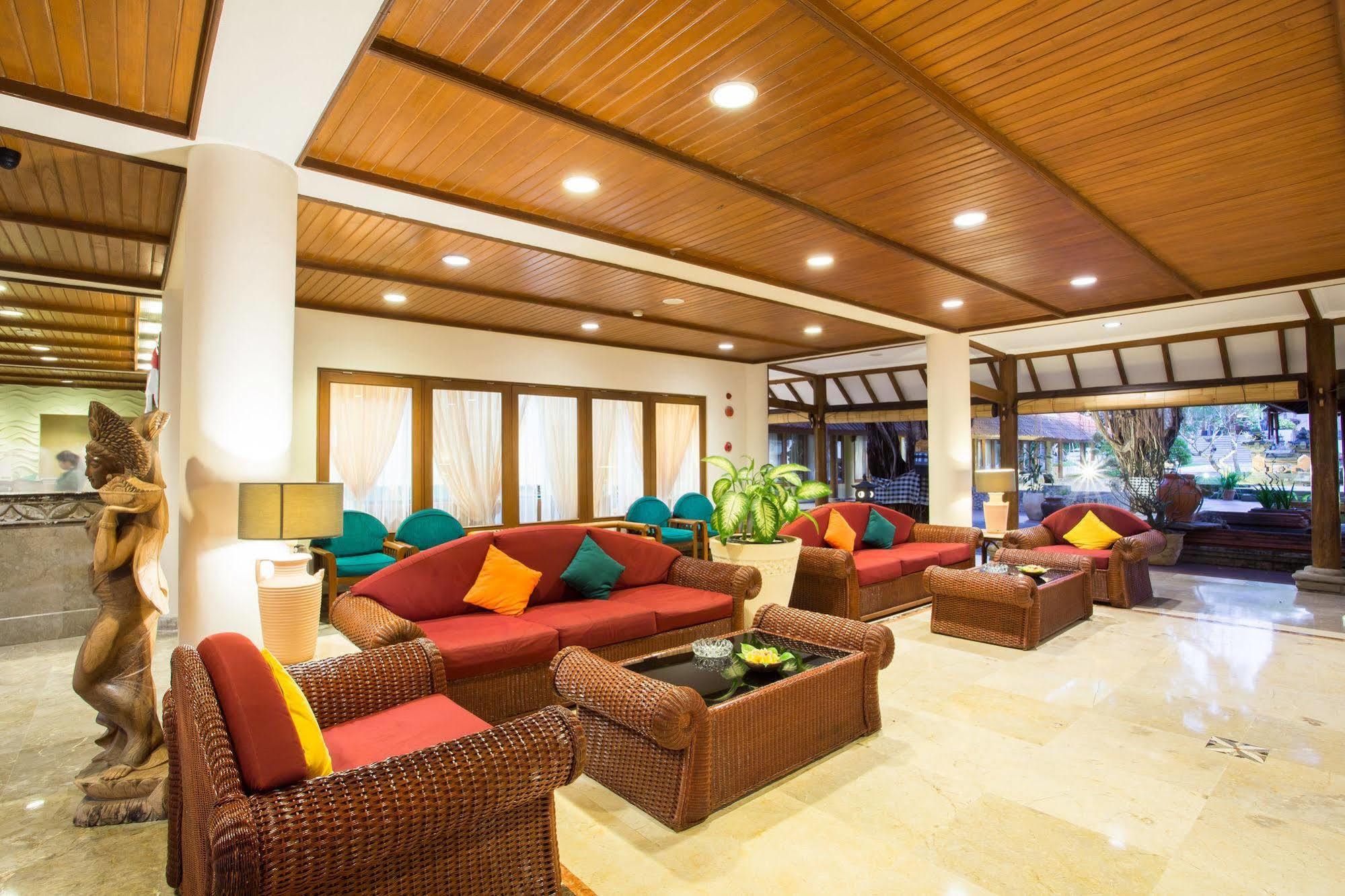 ปลากู ฮอลิเดย์ โฮเต็ล Hotel นูซาดูอา ภายนอก รูปภาพ
